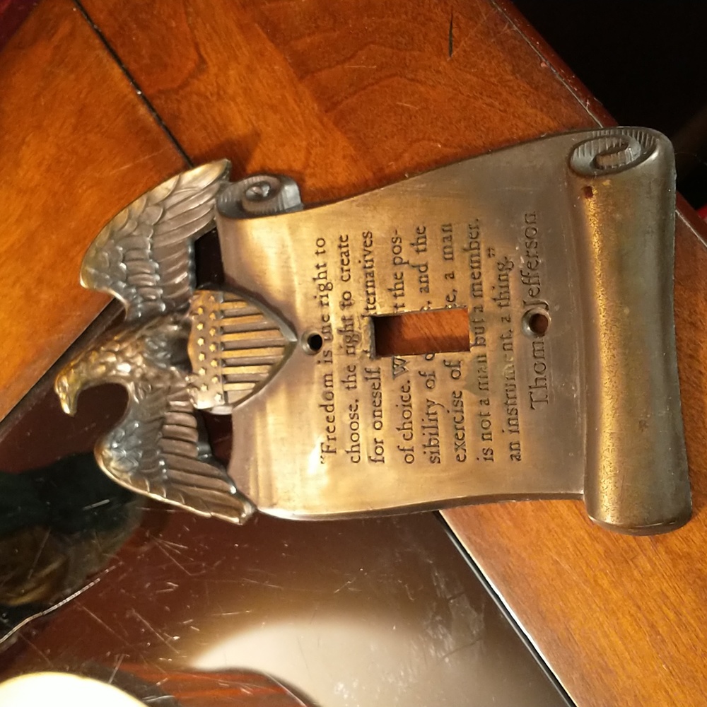 Vintage - Brass American Eagle "Freedom" by Thomas Jefferson Light Switch Cover - Picture 5 of 6